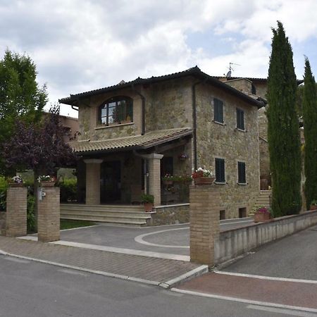 La Torre Rooms San Quirico d'Orcia Luaran gambar